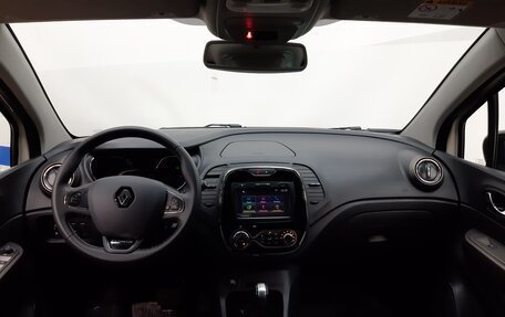 Renault Kaptur I рестайлинг, 2018 год, 1 600 000 рублей, 9 фотография