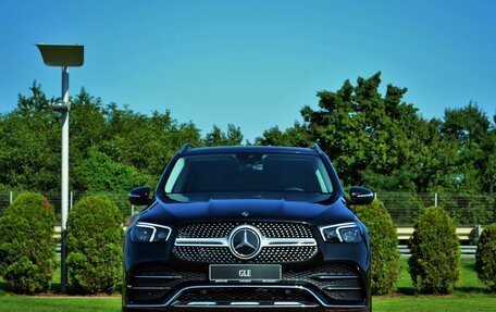 Mercedes-Benz GLE, 2022 год, 19 640 000 рублей, 3 фотография