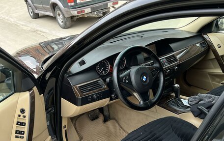 BMW 5 серия, 2006 год, 1 300 000 рублей, 2 фотография