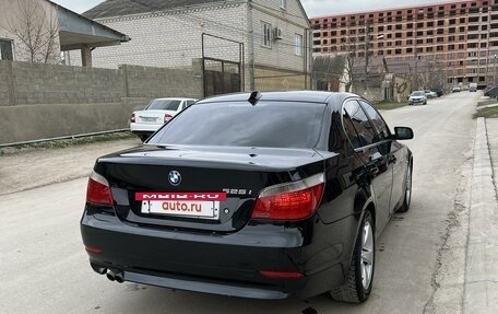 BMW 5 серия, 2006 год, 1 300 000 рублей, 6 фотография