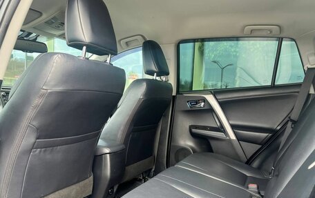 Toyota RAV4, 2019 год, 2 966 000 рублей, 18 фотография
