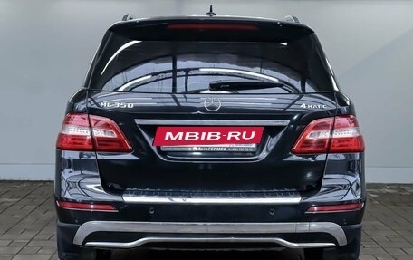 Mercedes-Benz M-Класс, 2012 год, 2 380 000 рублей, 3 фотография