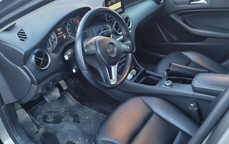 Mercedes-Benz A-Класс, 2014 год, 1 800 000 рублей, 2 фотография