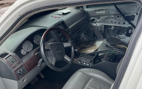 Chrysler 300C II, 2005 год, 840 000 рублей, 5 фотография