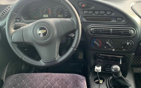 Chevrolet Niva I рестайлинг, 2017 год, 800 000 рублей, 12 фотография