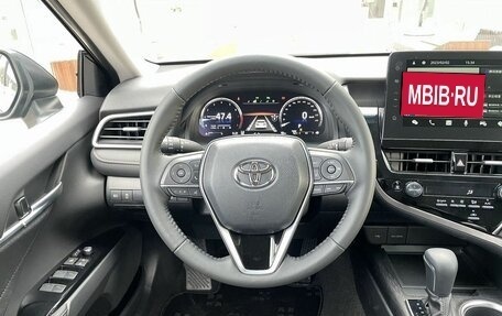 Toyota Camry, 2023 год, 4 880 000 рублей, 12 фотография