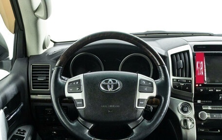 Toyota Land Cruiser 200, 2012 год, 3 729 789 рублей, 18 фотография