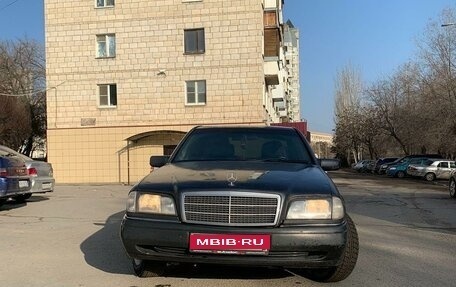 Mercedes-Benz C-Класс, 1997 год, 205 000 рублей, 1 фотография