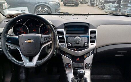 Chevrolet Cruze II, 2012 год, 749 000 рублей, 8 фотография