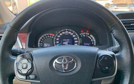 Toyota Camry, 2014 год, 2 250 000 рублей, 18 фотография
