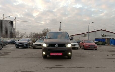Volkswagen Caravelle T5, 2012 год, 1 970 000 рублей, 12 фотография