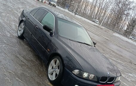 BMW 5 серия, 1999 год, 450 000 рублей, 3 фотография