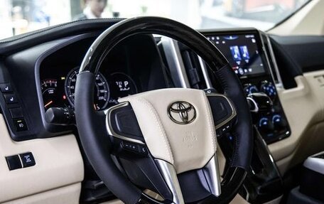 Toyota HiAce H300, 2023 год, 17 500 000 рублей, 9 фотография