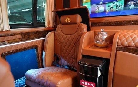 Mercedes-Benz Vito, 2020 год, 7 000 000 рублей, 7 фотография