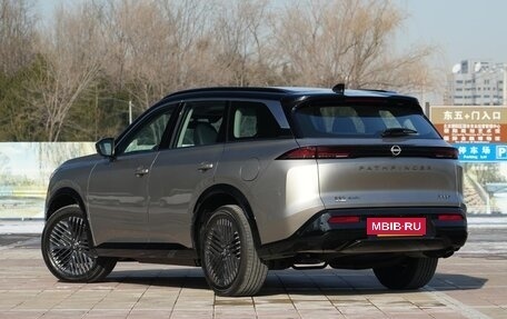 Nissan Pathfinder, 2024 год, 4 900 000 рублей, 4 фотография