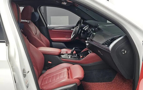 BMW X4, 2019 год, 2 800 000 рублей, 10 фотография