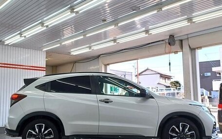 Honda Vezel, 2021 год, 1 450 022 рублей, 2 фотография