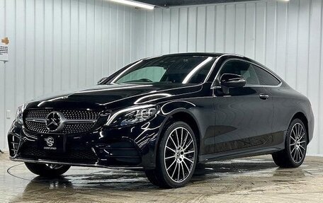 Mercedes-Benz C-Класс, 2019 год, 2 460 000 рублей, 15 фотография
