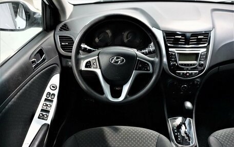 Hyundai Solaris II рестайлинг, 2012 год, 969 000 рублей, 10 фотография