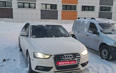 Audi A4, 2012 год, 1 400 000 рублей, 5 фотография