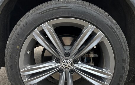 Volkswagen Tiguan II, 2019 год, 3 150 000 рублей, 22 фотография