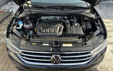 Volkswagen Tiguan II, 2022 год, 3 300 000 рублей, 21 фотография
