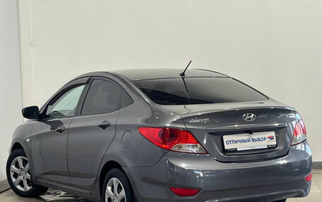 Hyundai Solaris II рестайлинг, 2011 год, 863 000 рублей, 6 фотография