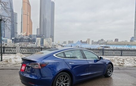 Tesla Model 3 I, 2018 год, 3 500 000 рублей, 1 фотография