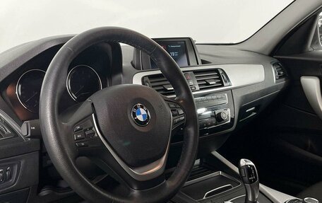 BMW 1 серия, 2018 год, 2 219 000 рублей, 12 фотография