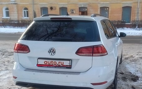Volkswagen Golf VII, 2019 год, 1 930 000 рублей, 4 фотография