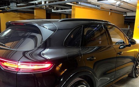 Porsche Cayenne III, 2018 год, 7 990 000 рублей, 3 фотография