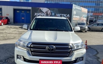Toyota Land Cruiser 200, 2016 год, 7 000 000 рублей, 1 фотография