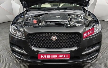 Jaguar F-Pace, 2017 год, 2 975 700 рублей, 19 фотография