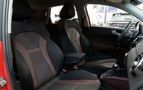 Audi A1, 2013 год, 1 359 000 рублей, 10 фотография