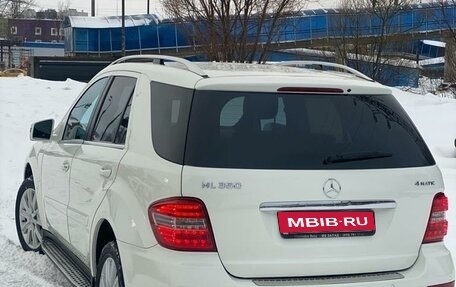 Mercedes-Benz M-Класс, 2011 год, 1 580 000 рублей, 6 фотография