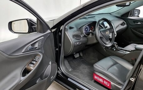 Chevrolet Malibu IX, 2021 год, 2 990 000 рублей, 10 фотография