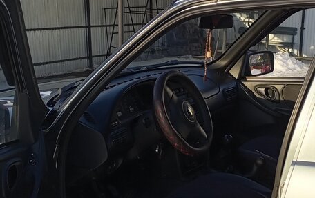 Chevrolet Niva I рестайлинг, 2015 год, 750 000 рублей, 14 фотография
