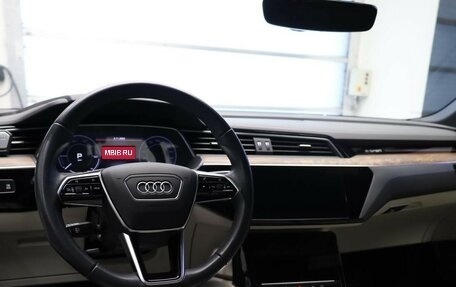 Audi e-tron Sportback I, 2021 год, 8 450 000 рублей, 21 фотография