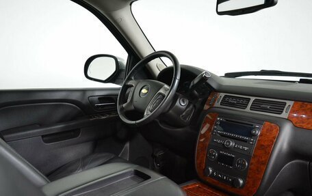 Chevrolet Tahoe III, 2013 год, 2 989 000 рублей, 9 фотография