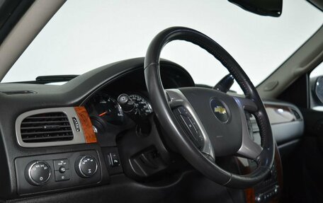 Chevrolet Tahoe III, 2013 год, 2 989 000 рублей, 7 фотография