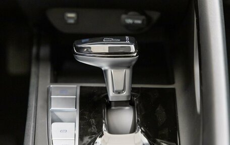 Hyundai Elantra, 2023 год, 2 248 000 рублей, 20 фотография