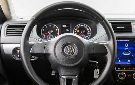 Volkswagen Jetta VI, 2012 год, 1 098 000 рублей, 23 фотография