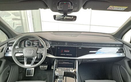 Audi Q7, 2023 год, 12 990 000 рублей, 13 фотография