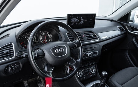 Audi Q3, 2011 год, 1 300 000 рублей, 13 фотография