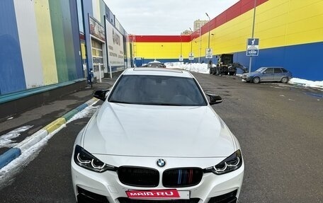 BMW 3 серия, 2017 год, 3 470 000 рублей, 14 фотография