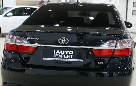 Toyota Camry, 2017 год, 2 199 000 рублей, 19 фотография