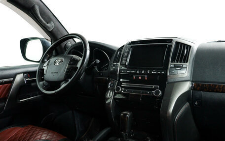 Toyota Land Cruiser 200, 2012 год, 4 077 700 рублей, 9 фотография