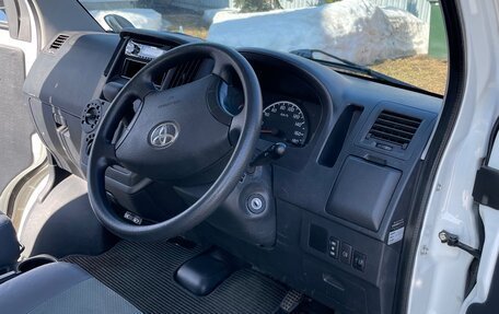 Toyota Lite Ace VI, 2018 год, 1 490 000 рублей, 5 фотография
