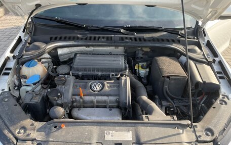 Volkswagen Jetta VI, 2012 год, 1 230 000 рублей, 7 фотография