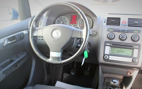 Volkswagen Touran III, 2007 год, 740 000 рублей, 15 фотография